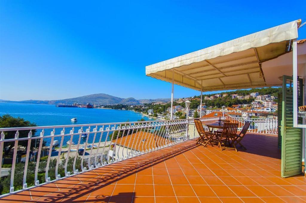 Three Bedroom Apartment With Amazing Sea View تروغير المظهر الخارجي الصورة